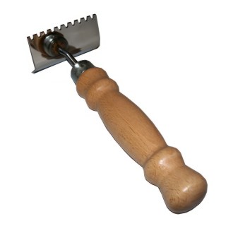 Skrobak nierdzewny do krat metalowych